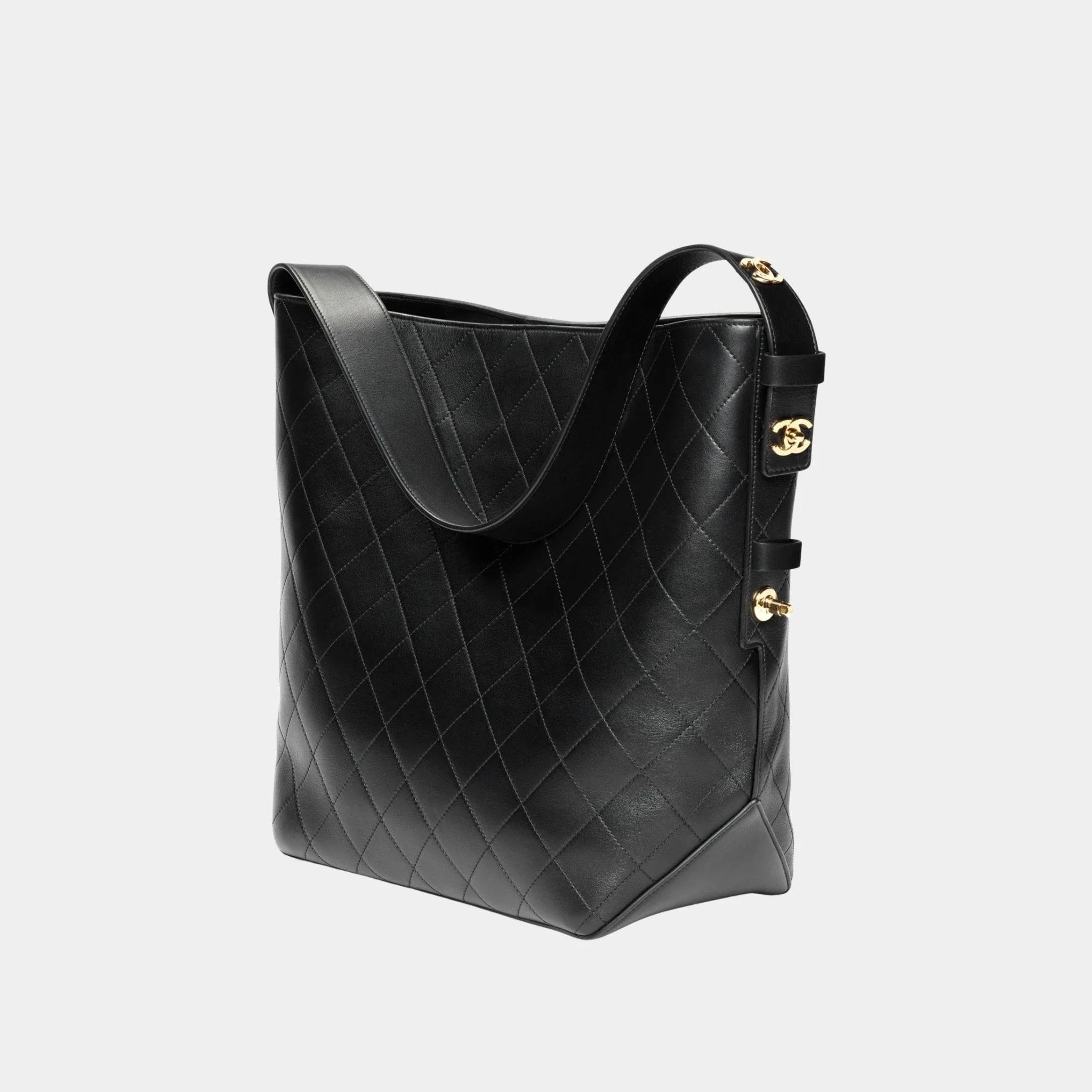 Large Bucket Bag Calfskin & Gold-Plated Metal Black