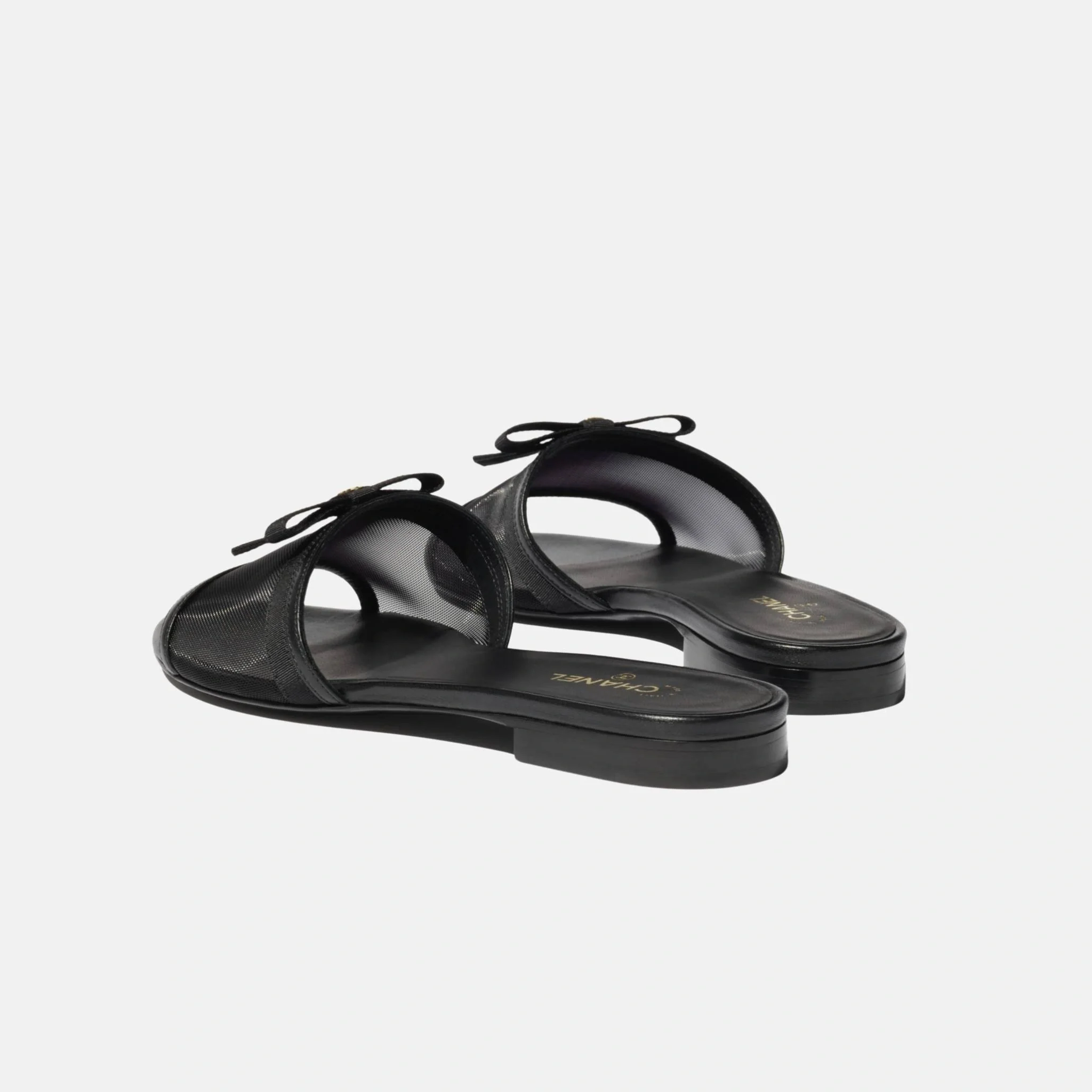 Mules in Mesh - Image 3