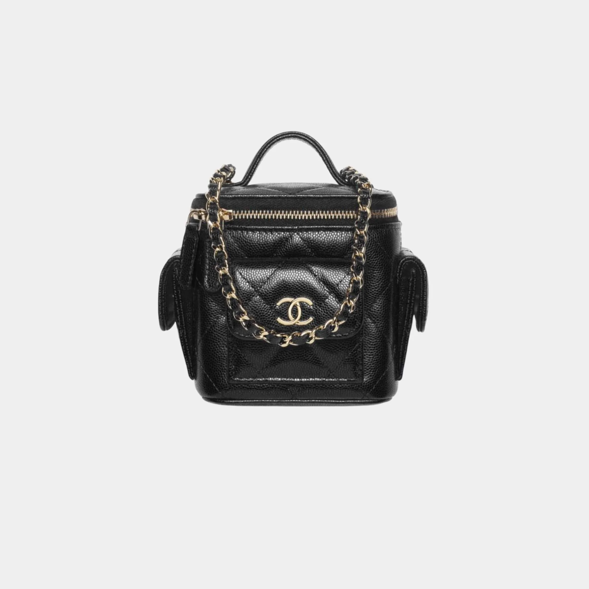 Vanity with Chain in Grained Shiny Calfskin and Gold Tone Metal