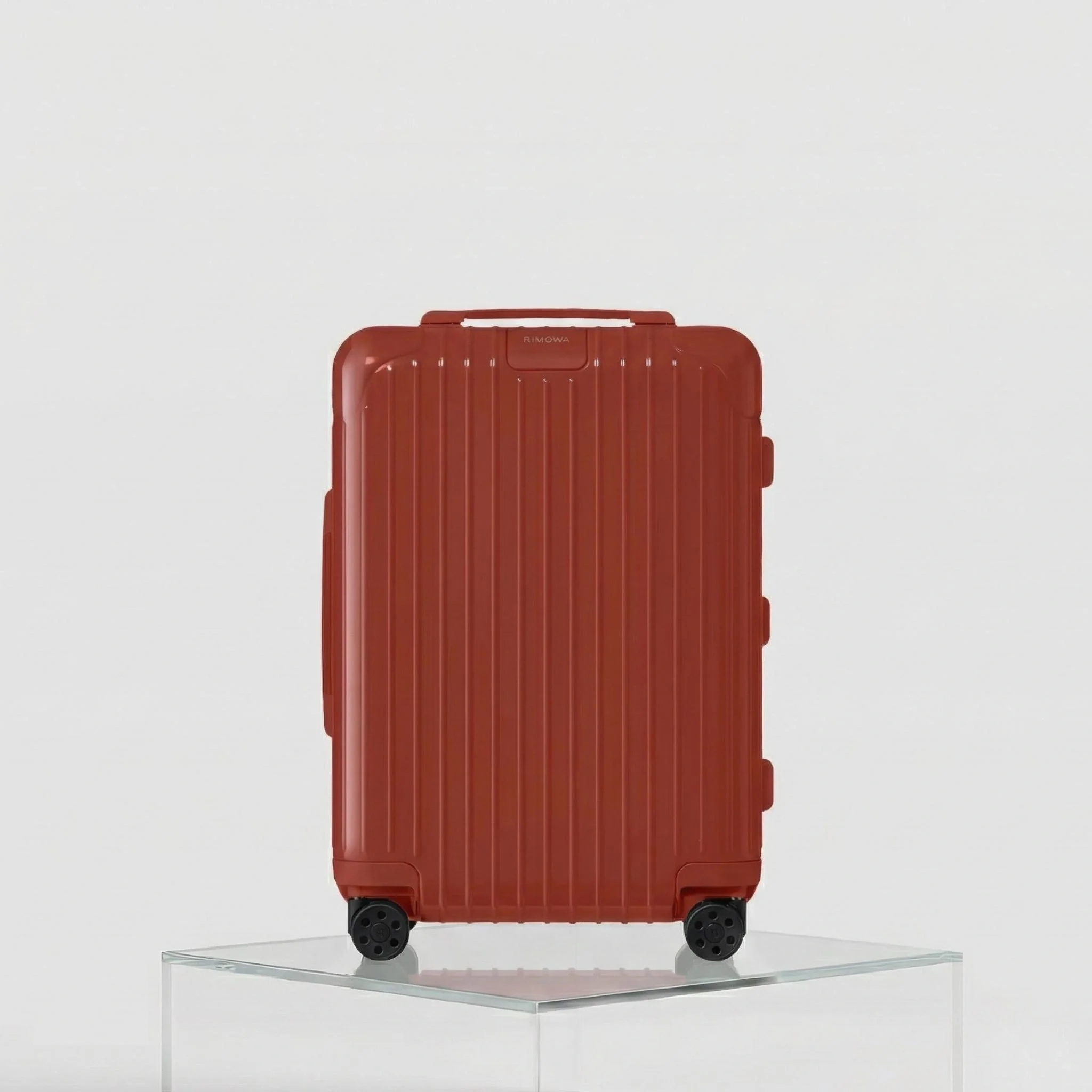 Essential Cabin - Image 8