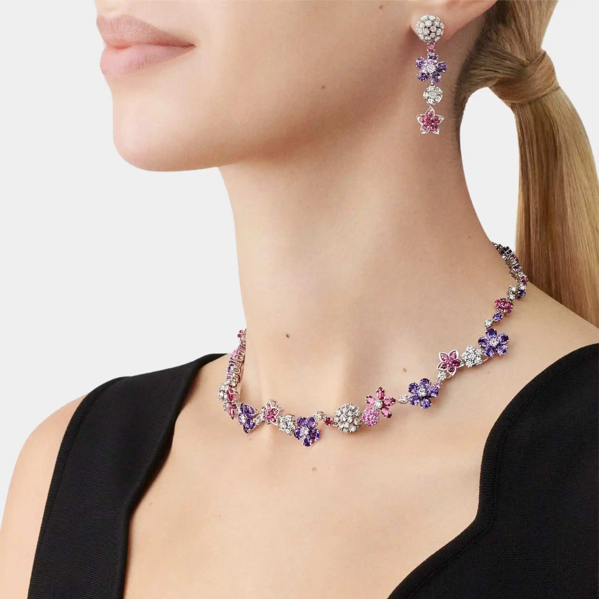 Folie des Prés Necklace in White Gold & Purple Sapphire - Image 2