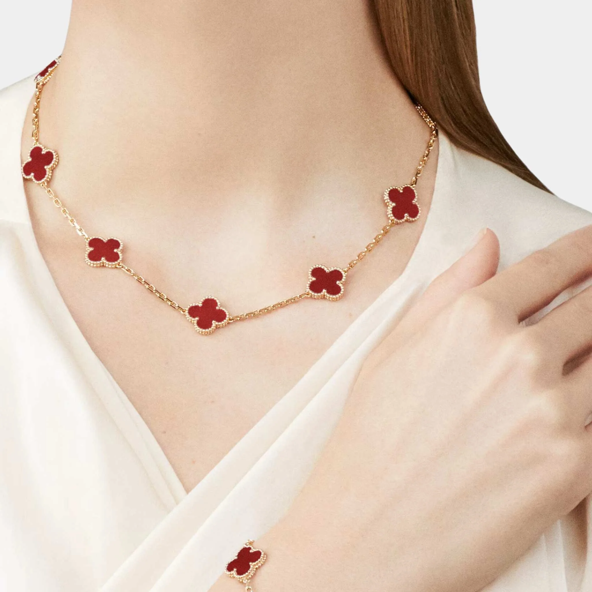 Vintage Alhambra Necklace 10 Motifs Yellow Gold Carnelian - Image 2